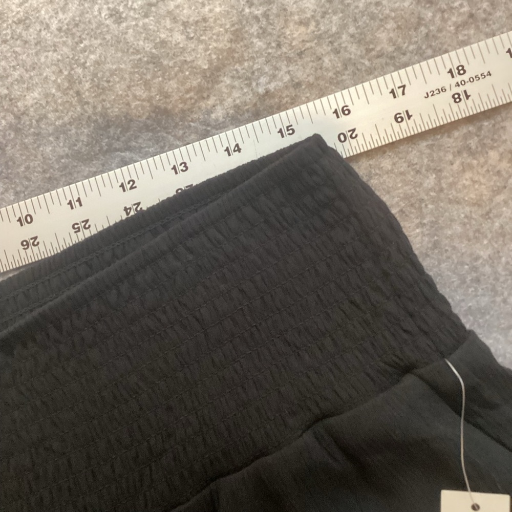 NWT No Boundaries Juniors Black Crepe Smocked Waist Wide Leg Pull On Pants Large - Picture 7 of 11